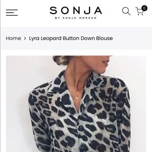 NWT Sonja Morgan top and it’s never worn !